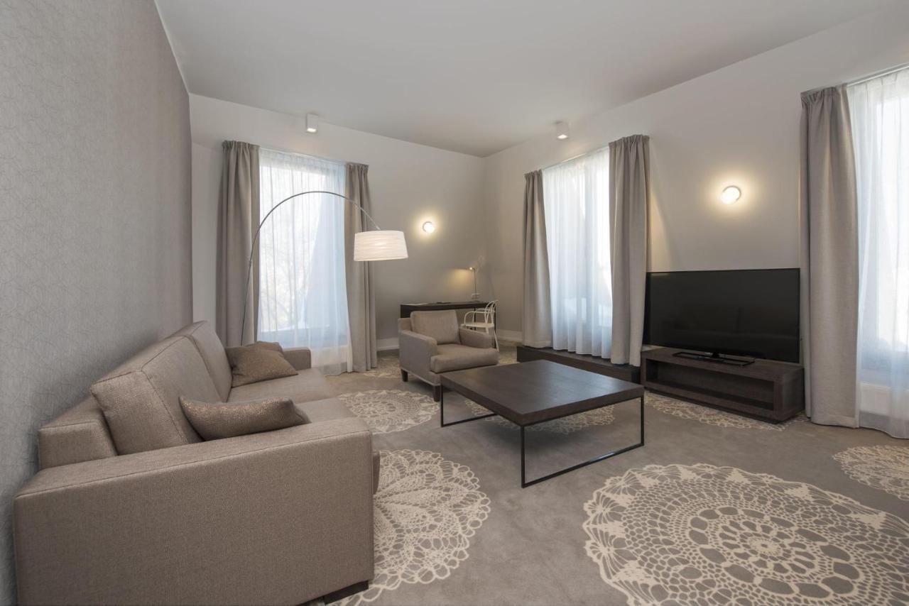 Lydia Hotel Tartu Extérieur photo