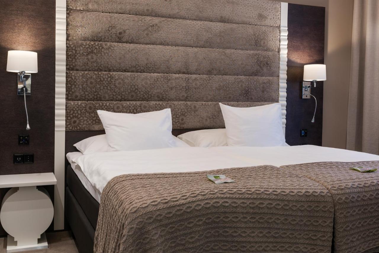 Lydia Hotel Tartu Extérieur photo
