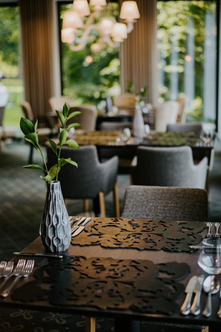 Lydia Hotel Tartu Extérieur photo
